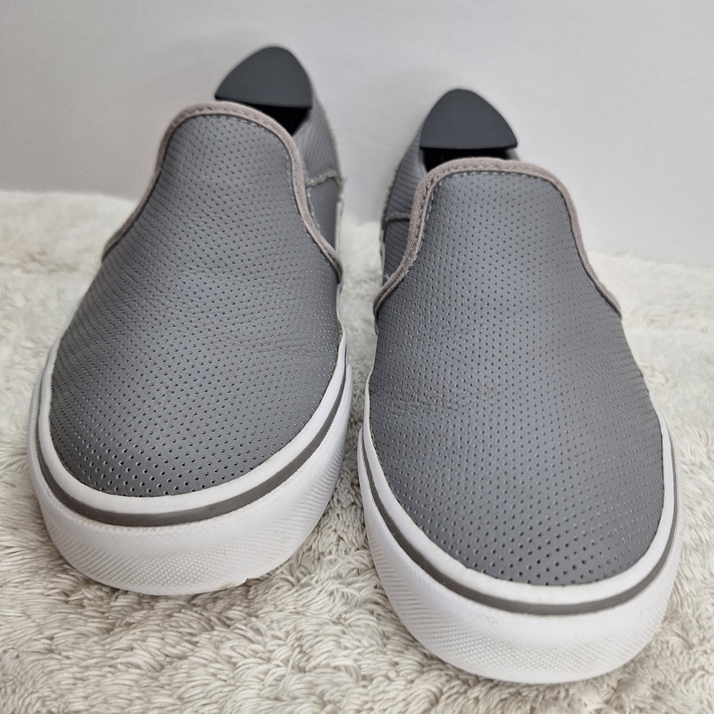 VANS women's low top sneakers 👟